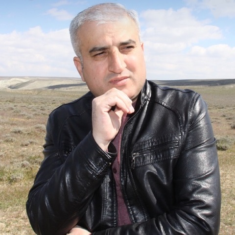 دانلود آهنگ آنانین قدرینی بیل قلبینی سیندیرما اونون دانلود آهنگ آنانین قدرینی بیل قلبینی سیندیرما اونون